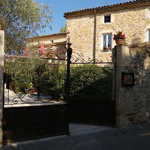 https://mas-de-la-rose.hotels-rhonealpes.com
